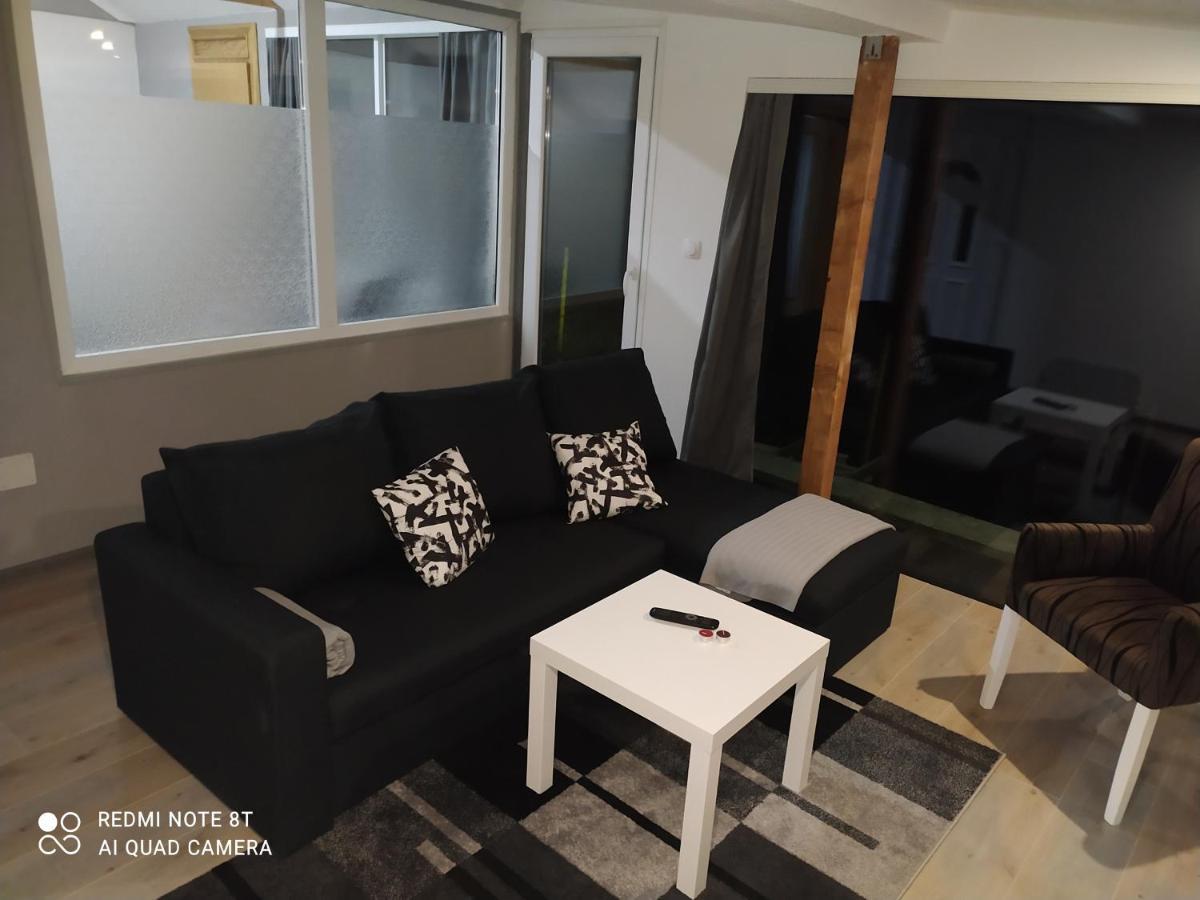 Lenilenii Bungalows ไยเซ ภายนอก รูปภาพ