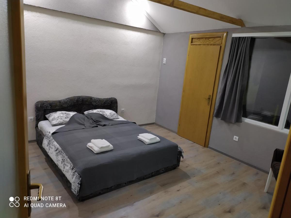 Lenilenii Bungalows ไยเซ ภายนอก รูปภาพ